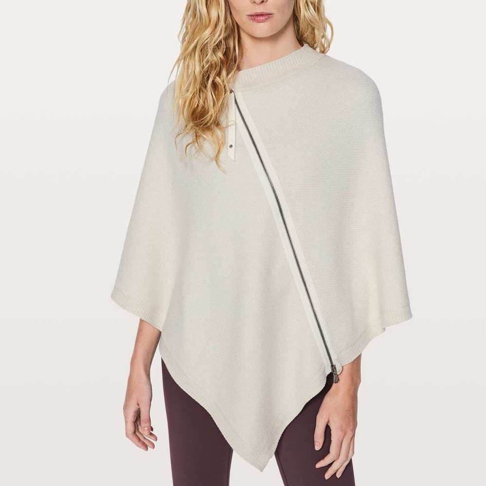 Lululemon On The Go Poncho